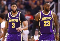 湖人队最新爆料视频播放,球队备战新赛季，巨星阵容引期待！”