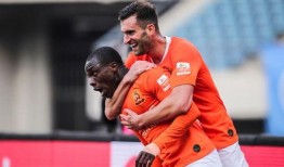 武汉卓尔最新引援爆料,神秘强援即将加盟，新赛季阵容升级在即！”